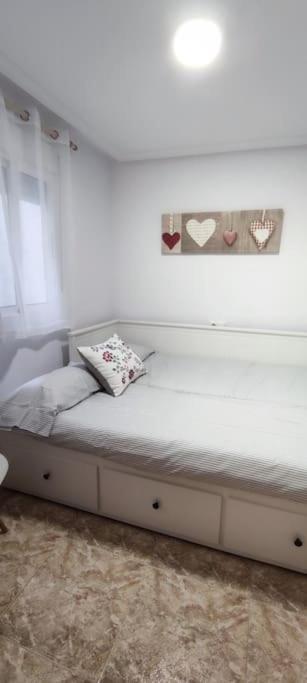 Apartamento En El Centro De Elche Con Terraza La Alborada Екстериор снимка