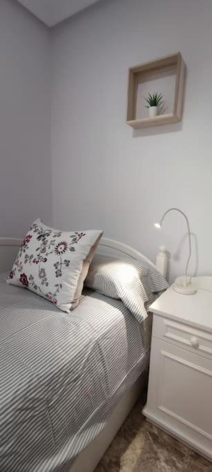 Apartamento En El Centro De Elche Con Terraza La Alborada Екстериор снимка
