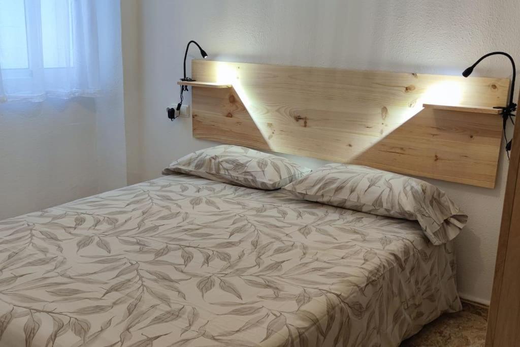 Apartamento En El Centro De Elche Con Terraza La Alborada Екстериор снимка