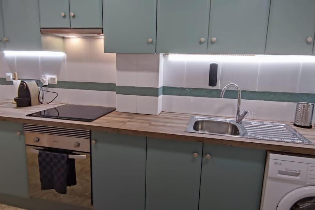 Apartamento En El Centro De Elche Con Terraza La Alborada Екстериор снимка