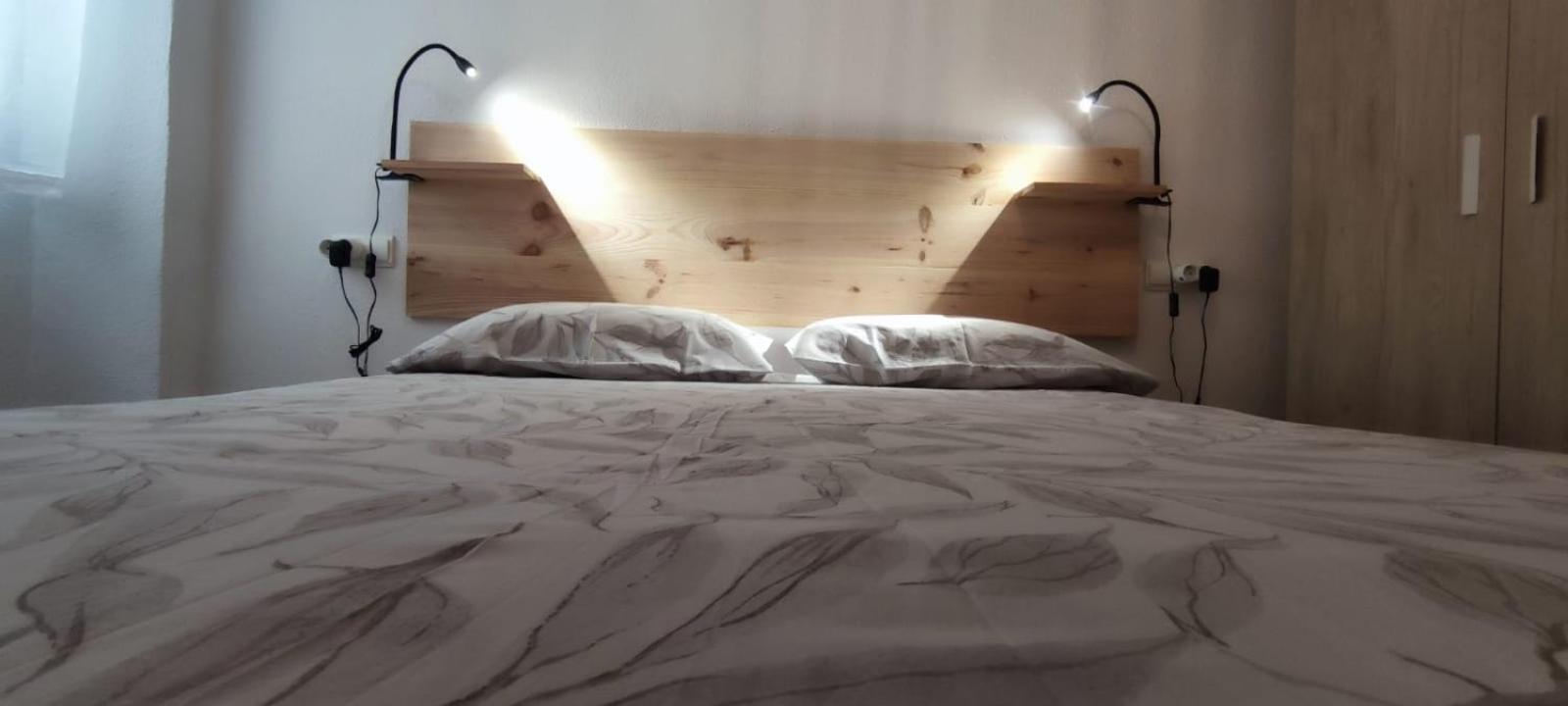 Apartamento En El Centro De Elche Con Terraza La Alborada Екстериор снимка